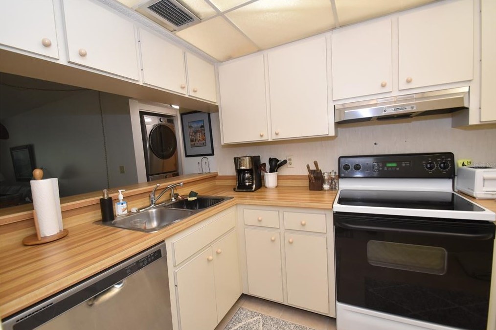 1709 Pelican Cove Rd #gl349, Sarasota, FL 34231
