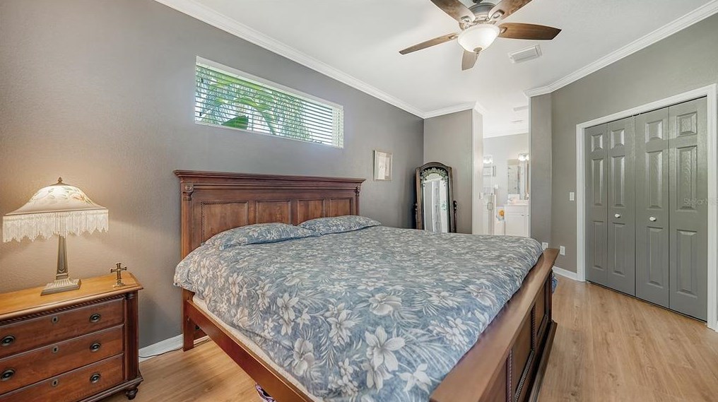 5147 Creekside Trl, Sarasota FL 34243-3879 exterior