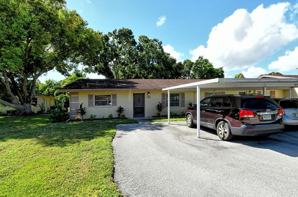 4539 Ottawa Trail #218, Sarasota, FL 34233
