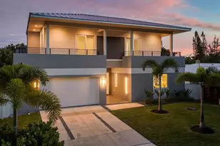 2234 Hibiscus St, Sarasota, FL 34239 - Photo 1