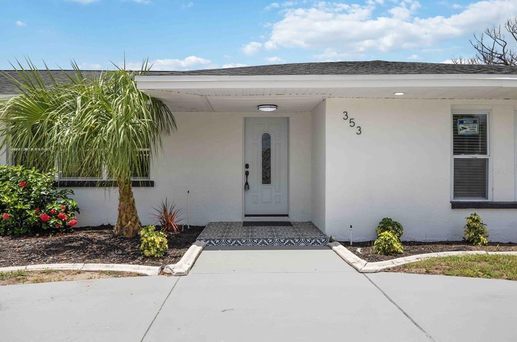 353 Suwanee Ave, Sarasota, FL 34243