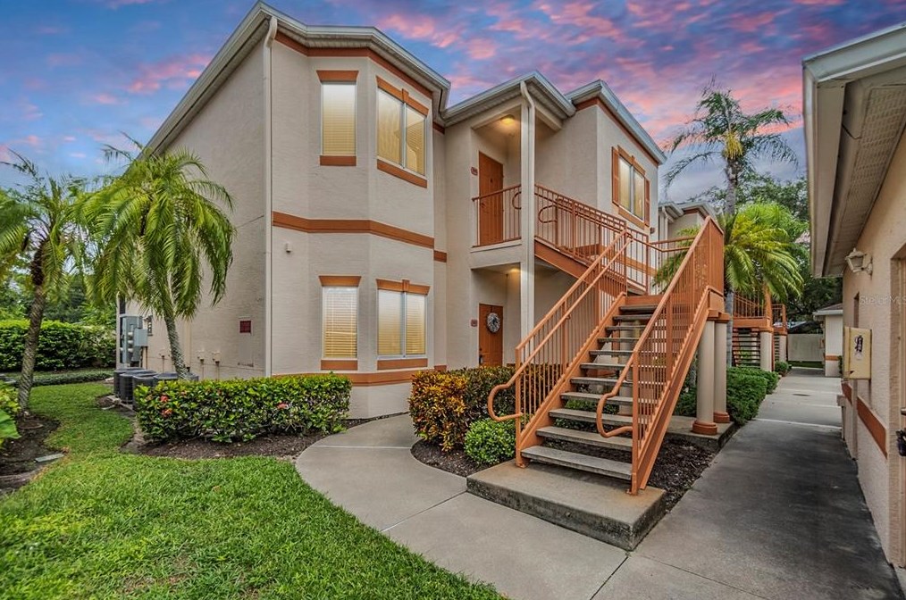 3907 Mediterranea Cir #311, Sarasota, FL 34233