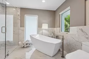 5727 Riegel's Point Rd, Sarasota, FL 34242 - Photo 24