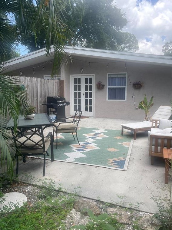 1928 9th St, Sarasota, FL 34236