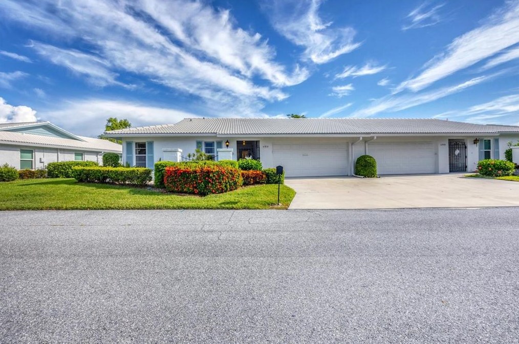 6910 9th Ave, Bradenton, FL 34209-1503