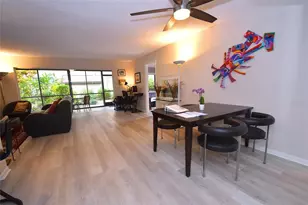 1608 Bayhouse Point Dr, Sarasota, FL 34231 - Photo 6