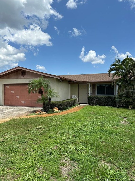 2902 23rd Ave, Bradenton, FL 34205-3038