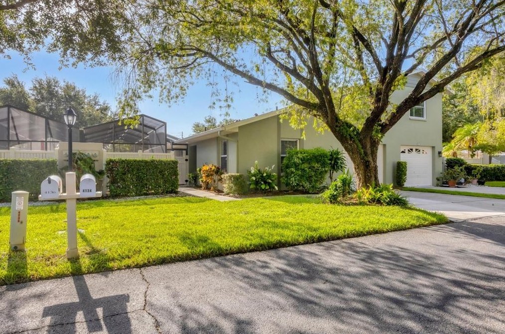 4134 Center Pointe Cir #66, Sarasota, FL 34233
