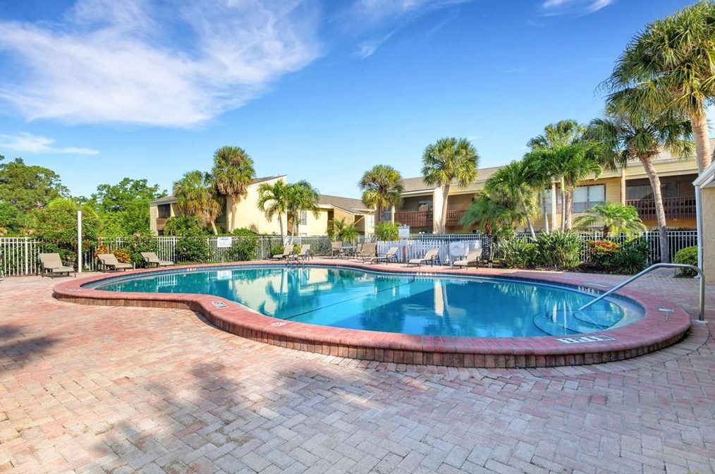 3413 Clark Rd, Sarasota, FL 34231-8405