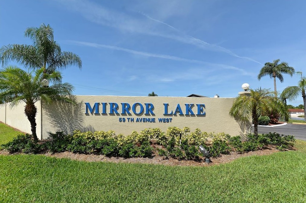 3844 59th Ave, Bradenton, FL 34210-3545