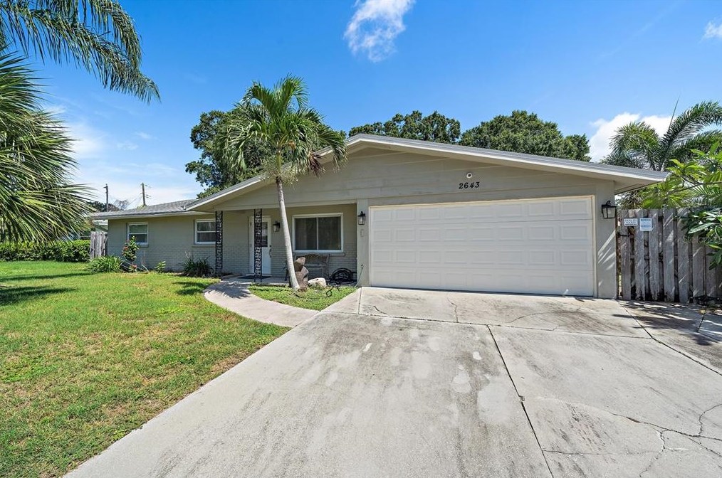 2643 Bismark Way, Sarasota, FL 34231