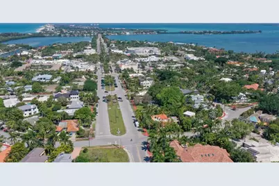 228 Van Buren Drive, Sarasota, FL 34236 - Photo 52