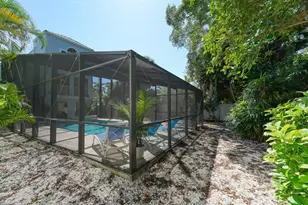 228 Van Buren Dr, Sarasota, FL 34236 - Photo 44