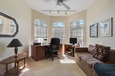 4653 Hadfield Drive, Sarasota, FL 34235 - Photo 16
