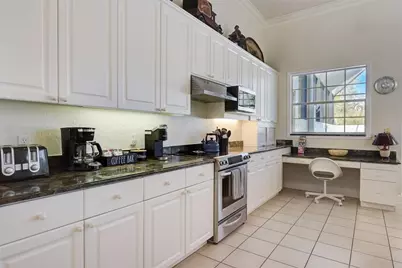 4653 Hadfield Drive, Sarasota, FL 34235 - Photo 26