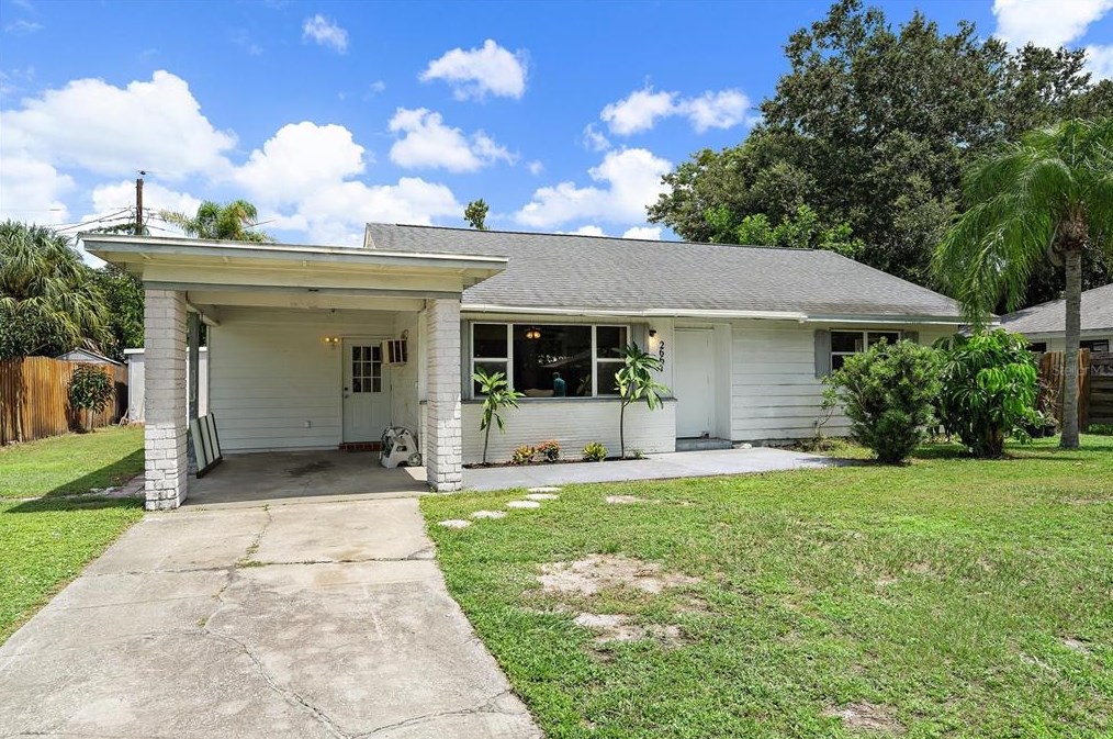 2667 Cheryle Ln, Sarasota, FL 34237