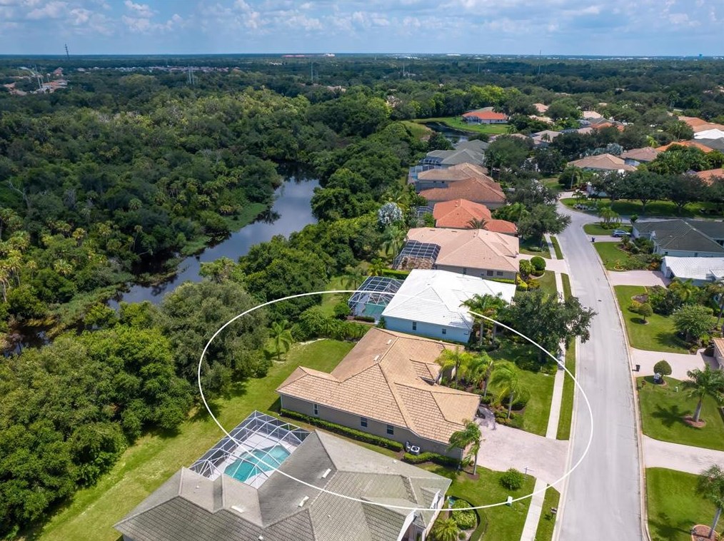 6747 Coyote Ridge Ct, Bradenton, FL 34201-2116