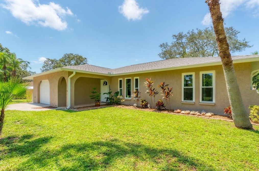 223 Jungle Way, Sarasota, FL 34243