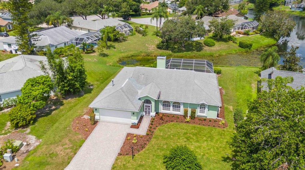 4553 Hamlets Grv Dr, Sarasota, FL 34235