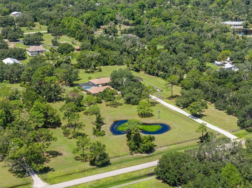 5344 Howard Creek Rd, Sarasota, FL 34241