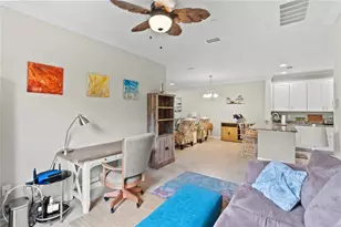 12710 Sorrento Wy, Bradenton, FL 34211 - Photo 10