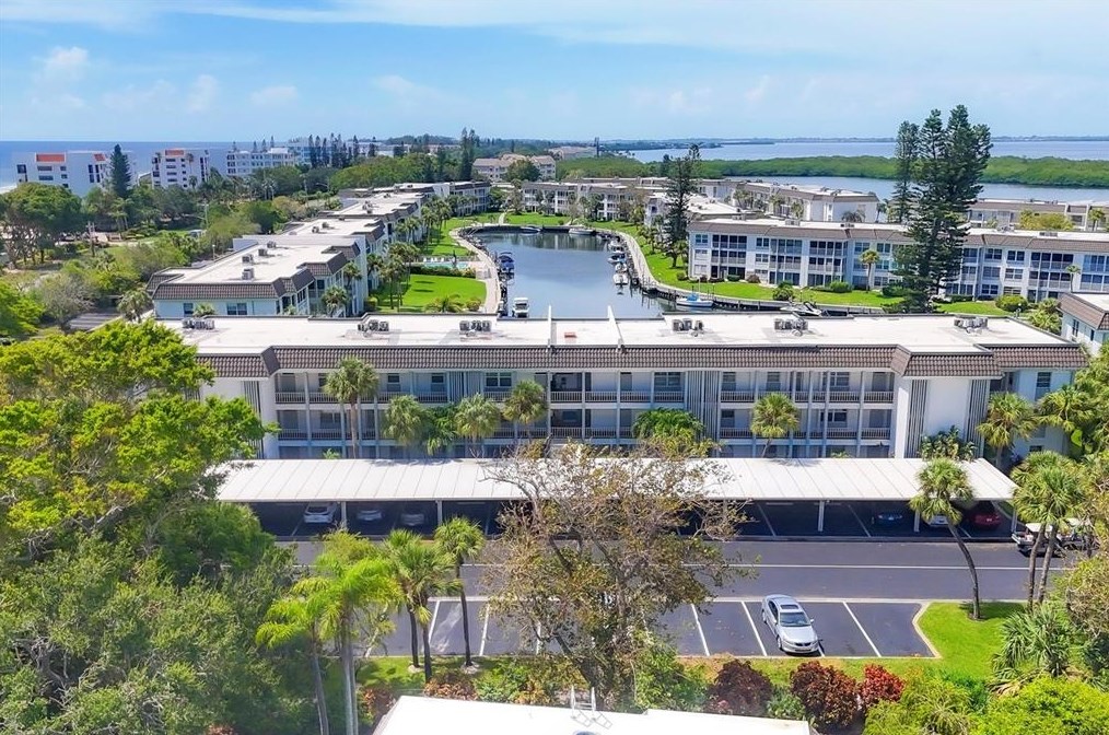 4340 Falmouth Dr #203, Longboat Key, FL 34228