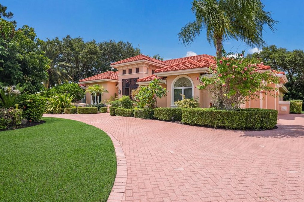 3805 Boca Pointe Dr, Sarasota, FL 34238