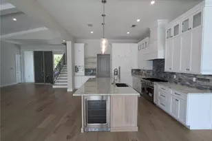 4819 Higel Rd, Sarasota, FL 34242 - Photo 4