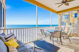 1900 Gulf Dr N, Bradenton Beach, FL 34217 - Photo 12