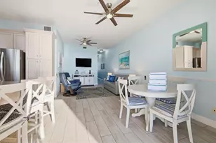 1900 Gulf Dr N, Bradenton Beach, FL 34217 - Photo 18