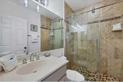 1900 Gulf Drive N #4, Bradenton Beach, FL 34217 - Photo 32
