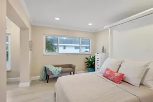 1900 Benjamin Franklin Dr, Sarasota, FL 34236 - Photo 22