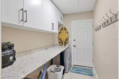 1900 Benjamin Franklin Drive #V-15, Sarasota, FL 34236 - Photo 24