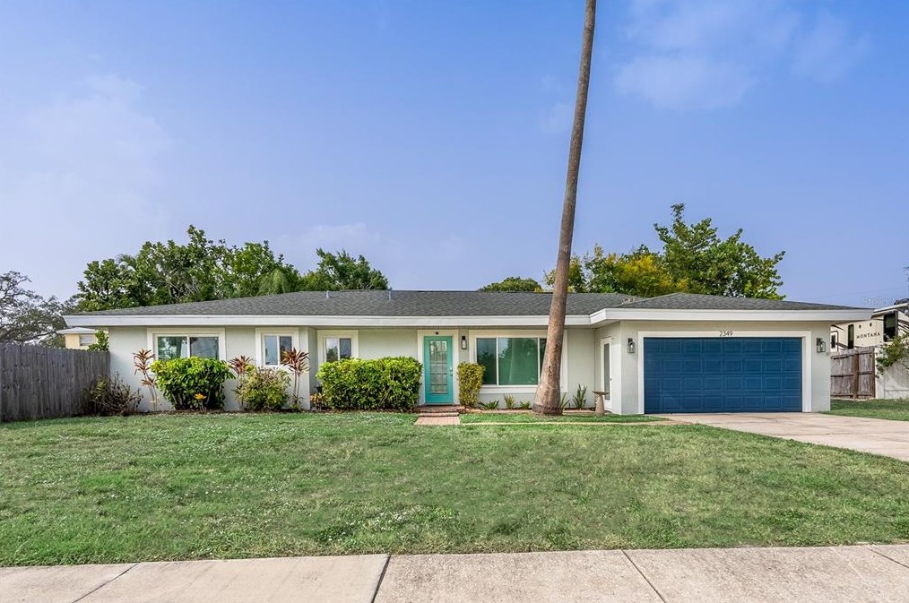 2349 Constitution Blvd, Sarasota, FL 34231-4151
