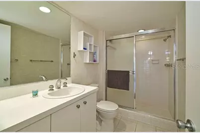 2425 Gulf Of Mexico Drive #7F, Longboat Key, FL 34228 - Photo 10