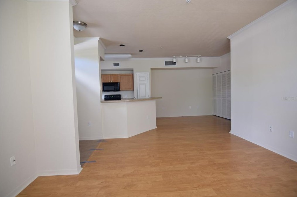 5651 Bidwell Pkwy #102, Sarasota, FL 34233