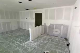 1603 Gulf Dr N, Bradenton Beach, FL 34217 - Photo 10