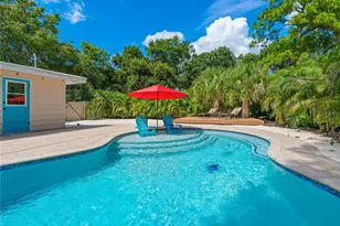 1451 S Jefferson Ave, Sarasota, FL 34239 - Photo 18