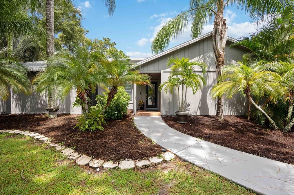 9219 59th Ave, Bradenton, FL 34202