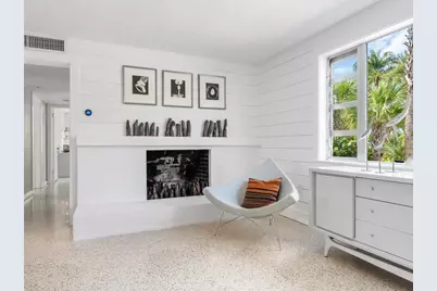 7665 Sanderling Road, Sarasota, FL 34242 - Photo 24