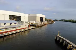 309 Shore T Rd, Nokomis, FL 34275 - Photo 30