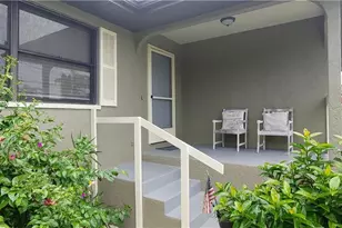 309 Shore T Rd, Nokomis, FL 34275 - Photo 2