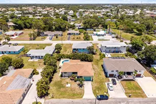 309 Shore T Rd, Nokomis, FL 34275 - Photo 10