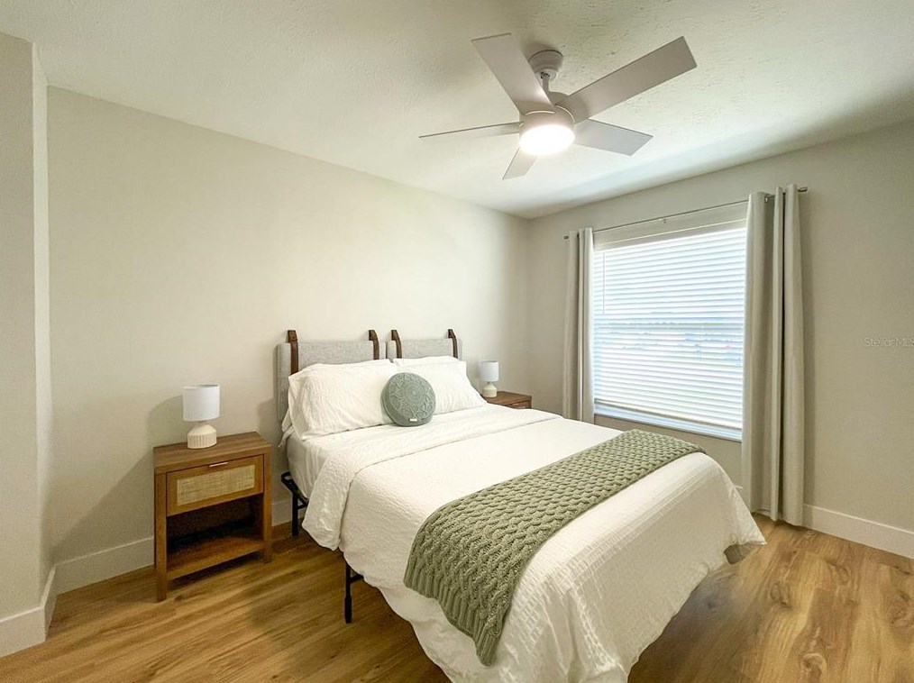 2845 Indianwood Dr, Sarasota FL  34232-6010 exterior