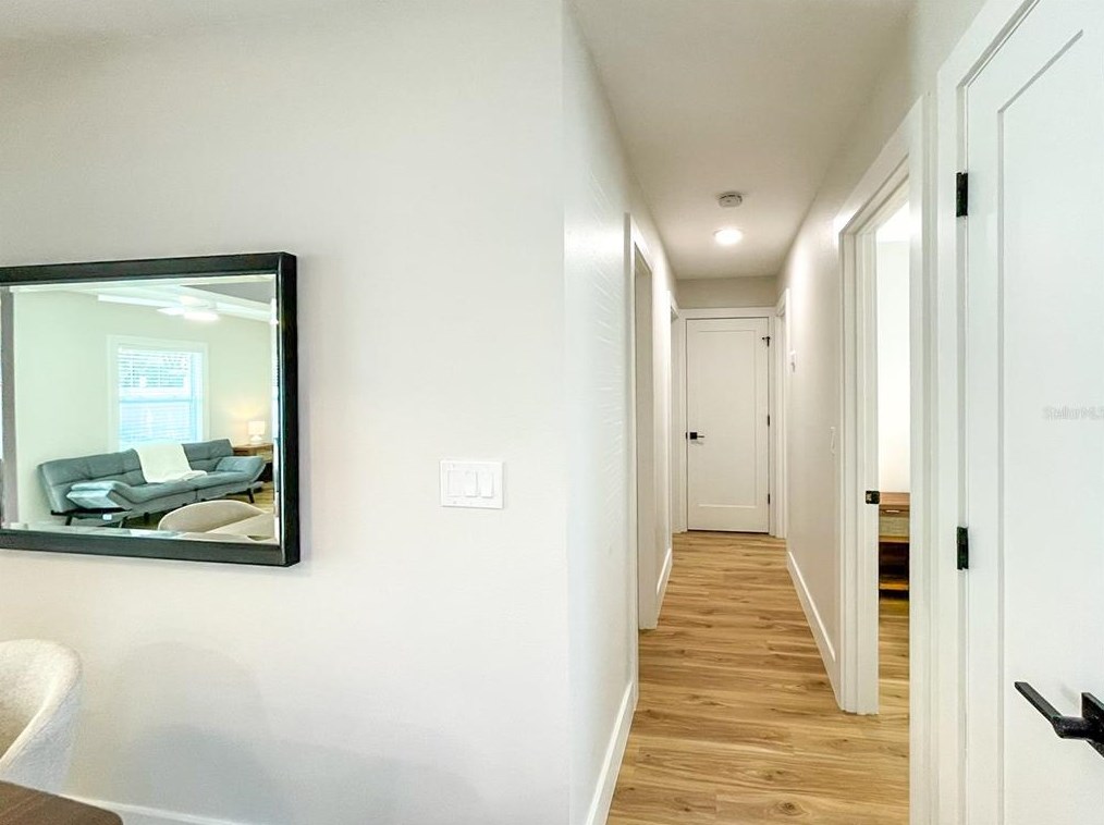 2845 Indianwood Dr, Sarasota FL  34232-6010 exterior