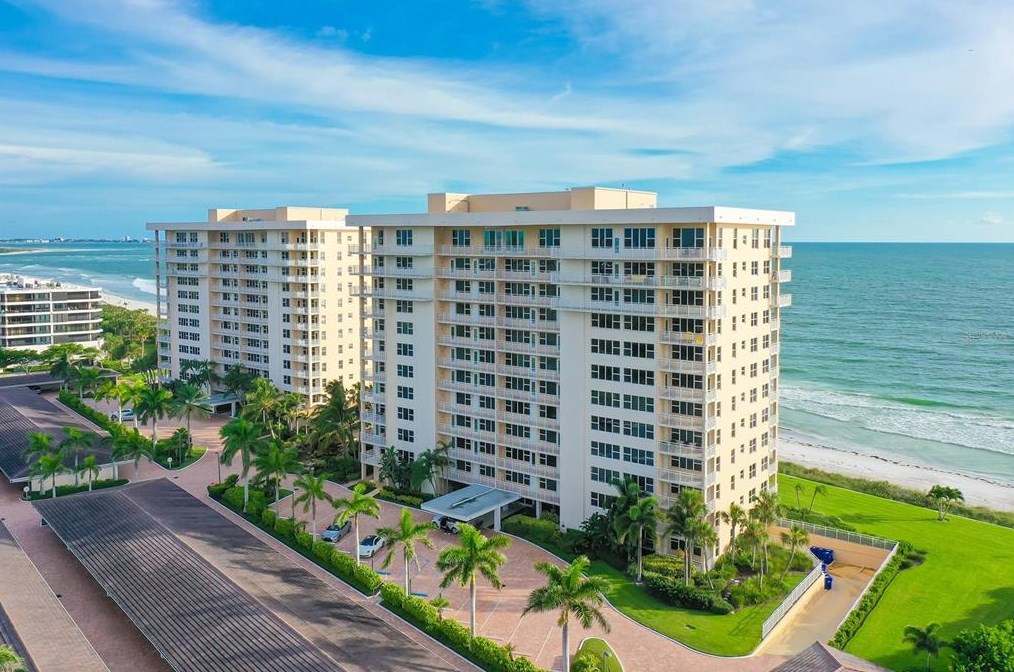 603 Longboat Club Rd, Longboat Key, FL 34228-3849