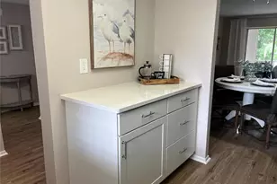 3600 Lake Bayshore Dr Bld K, Bradenton, FL 34205 - Photo 4