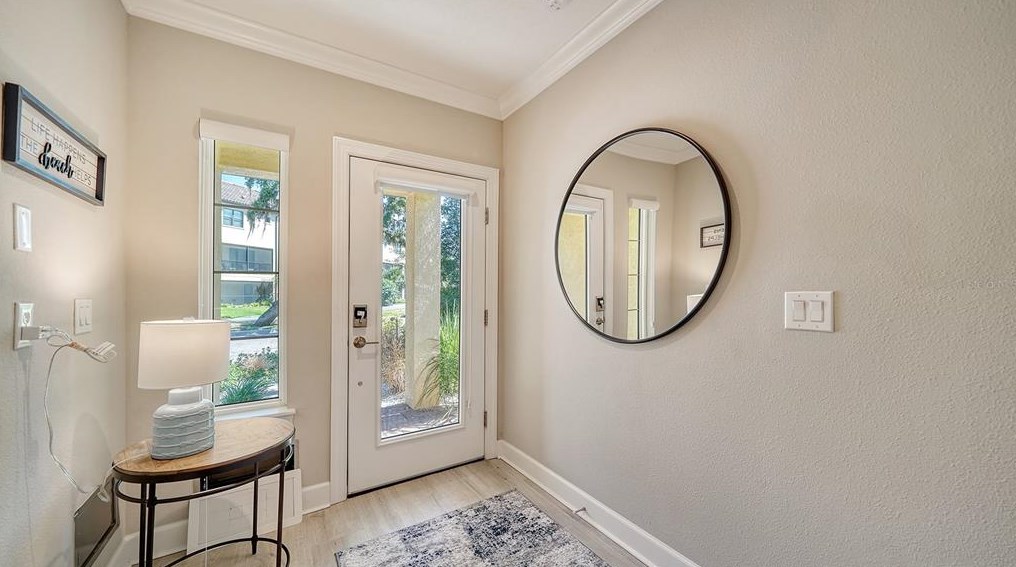 5585 Cannes Cir, Sarasota, FL 34231