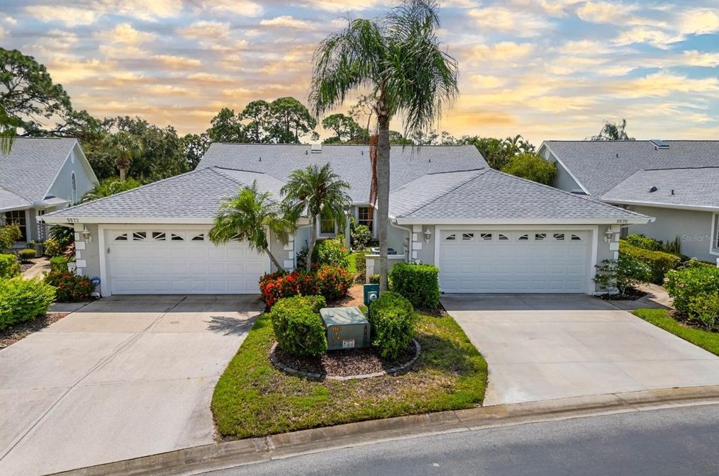 5570 Country Club Way, Sarasota, FL 34243