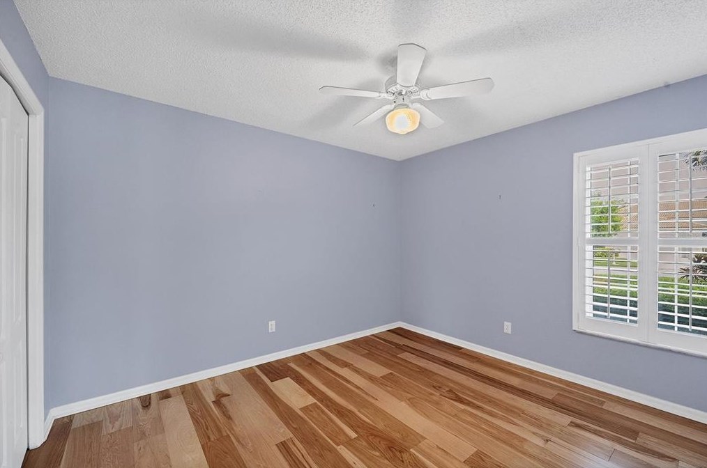 4224 Hearthstone Dr, Sarasota FL 34238-3232 exterior